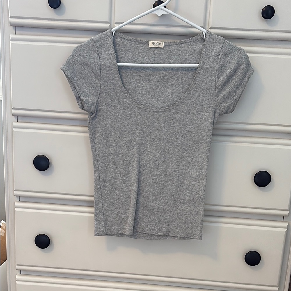 Brandy Melville top